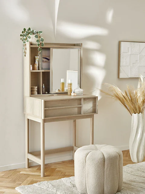 NATURAL DRESSING TABLE 4